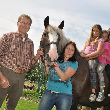 Ferienhof & Laurenz 게스트하우스